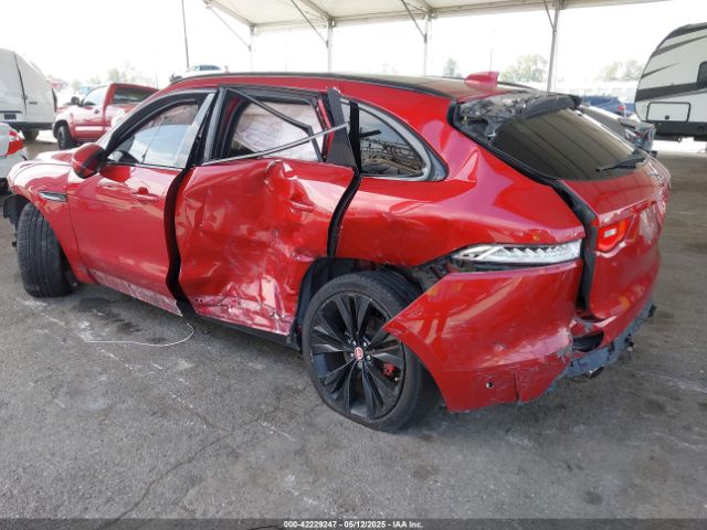 2018 JAGUAR F-PACE SADCM2FV3JA236643 Photo 2