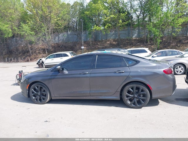Chrysler 200 S 2015 1C3CCCBB3FN613959 Image 14