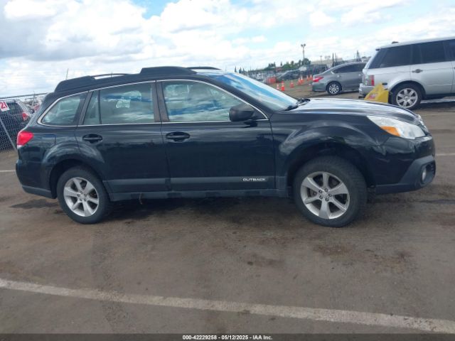 4S4BRBAC5E3212977 Subaru Outback 2.5i