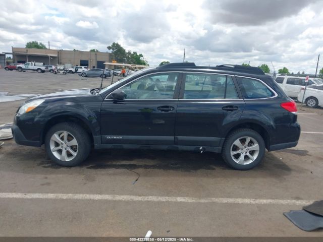4S4BRBAC5E3212977 Subaru Outback 2.5i