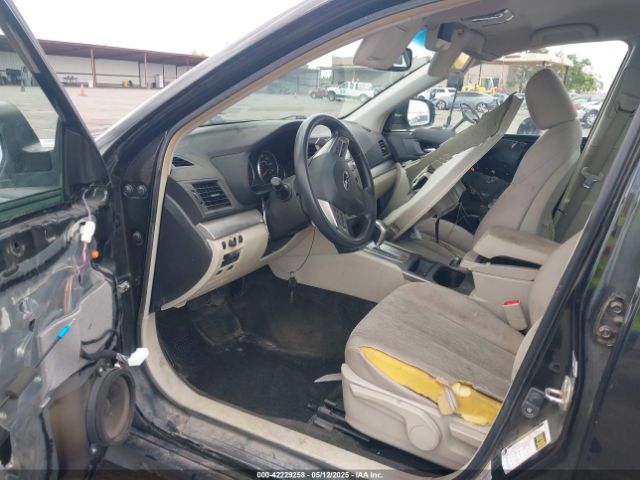 4S4BRBAC5E3212977 Subaru Outback 2.5i