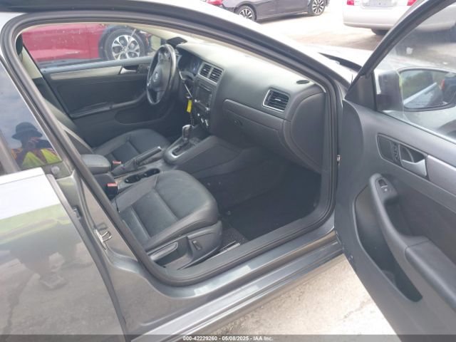 3VWLL7AJ0EM386019 Volkswagen Jetta 2.0l Tdi