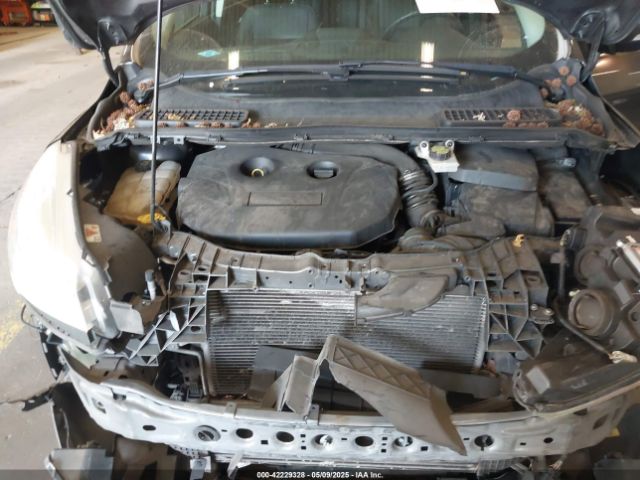 1FMCU9J98FUC05727 Ford Escape Titanium