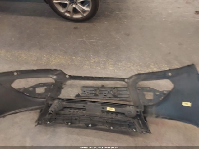 1FMCU9J98FUC05727 Ford Escape Titanium