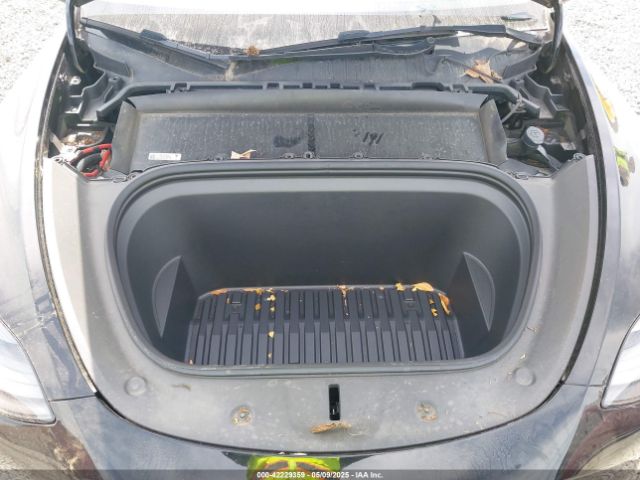7SAYGDEF5NF546680 Tesla Model Y Performance Dual Motor All-wheel Drive