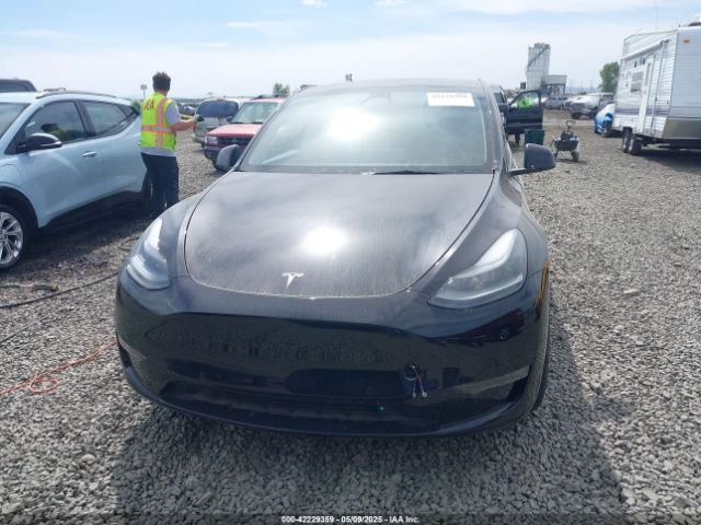 7SAYGDEF5NF546680 Tesla Model Y Performance Dual Motor All-wheel Drive