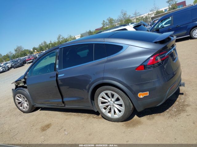 5YJXCAE26LF241024 Tesla MODEL X