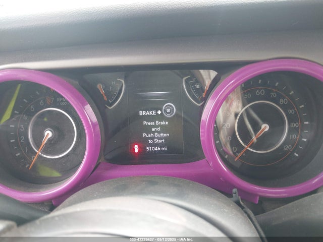 1C4HJXDG5JW159062 Jeep Wrangler