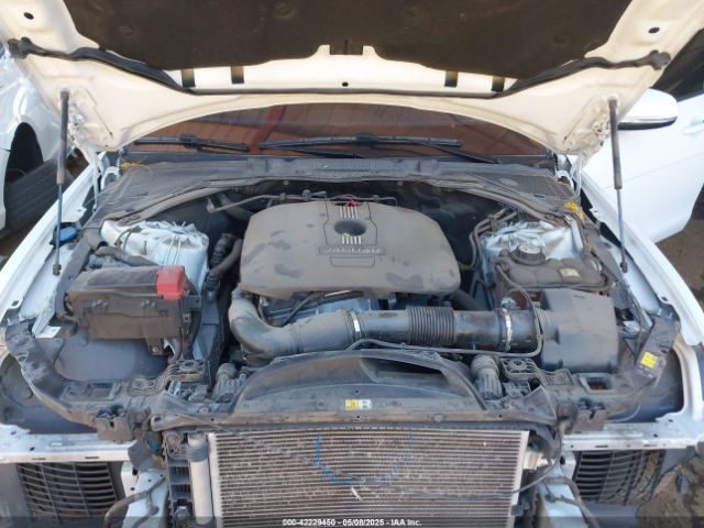 2017 JAGUAR XE SAJAD4BG1HA975771 Photo 9