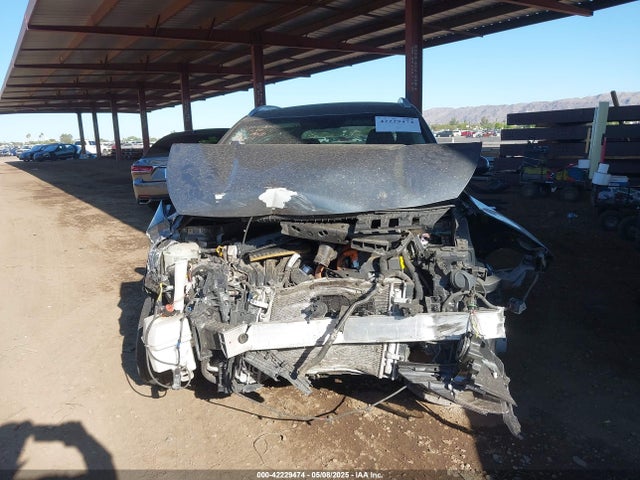 KNDCB3LC4H5094624 KIA NIRO LX