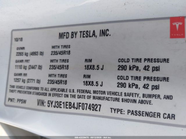 2018 TESLA MODEL 3 5YJ3E1EB4JF074927 Photo 8
