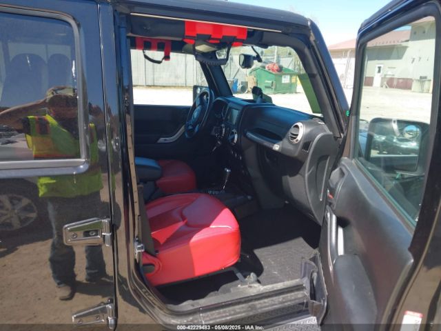 1C4BJWEGXJL865122 Jeep Wrangler Jk Unlimited Sahara