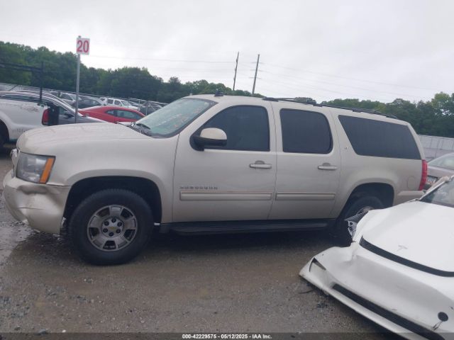 1GNSCJE07ER116692 Chevrolet Suburban 1500 Lt