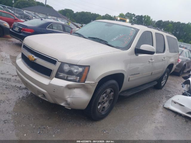 1GNSCJE07ER116692 Chevrolet Suburban 1500 Lt