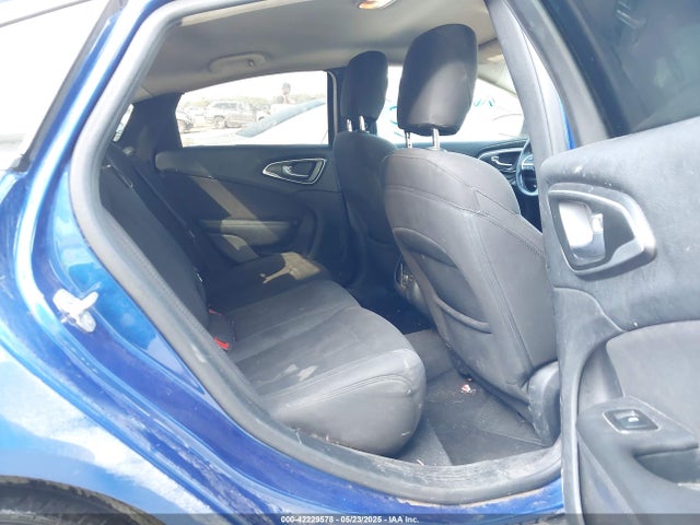 1C3CCCAB2FN648025 Chrysler 200 Limited