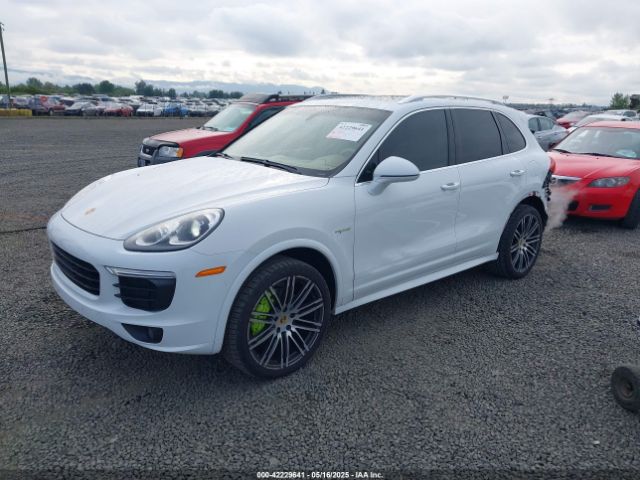 2016 PORSCHE CAYENNE E-HYBRID WP1AE2A22GLA17486 Photo 1