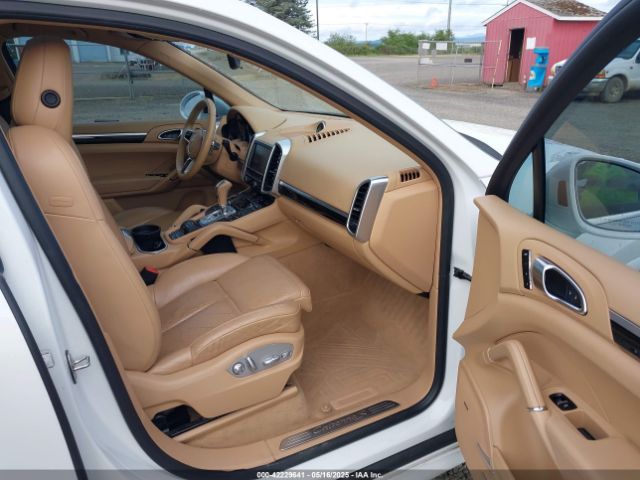 2016 PORSCHE CAYENNE E-HYBRID WP1AE2A22GLA17486 Photo 4