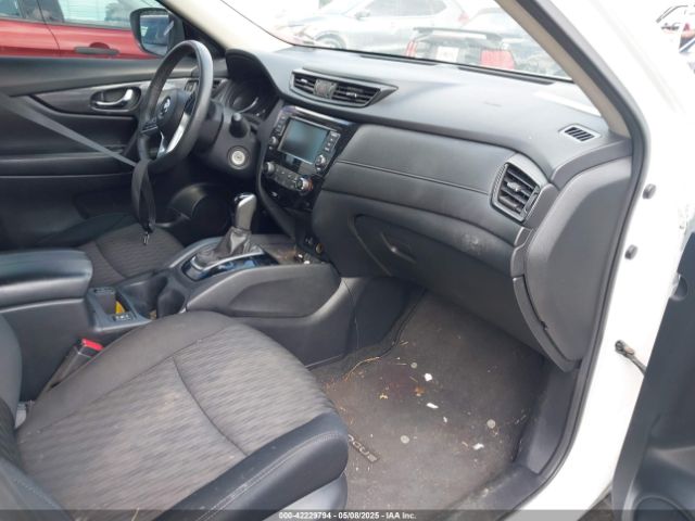 5N1AT2MTXLC761452 Nissan Rogue S Fwd