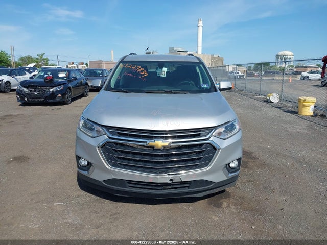 42229839 :رقم المزاد ، 1GNEVGKW9LJ108558 vin ، 2020 Chevrolet Traverse Awd Lt Cloth مزاد بيع