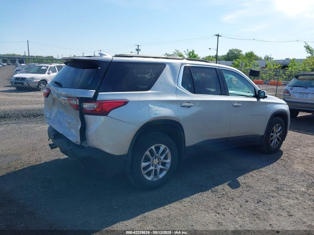 42229839 :رقم المزاد ، 1GNEVGKW9LJ108558 vin ، 2020 Chevrolet Traverse Awd Lt Cloth مزاد بيع