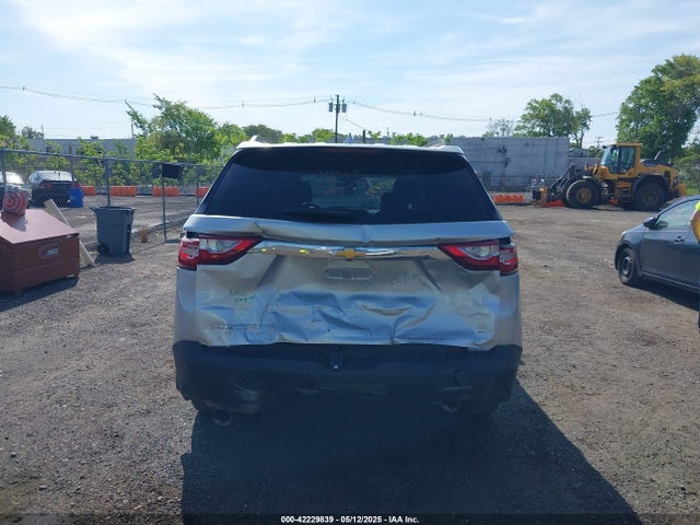 42229839 :رقم المزاد ، 1GNEVGKW9LJ108558 vin ، 2020 Chevrolet Traverse Awd Lt Cloth مزاد بيع