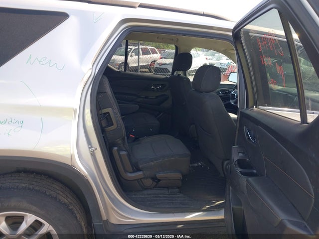 42229839 :رقم المزاد ، 1GNEVGKW9LJ108558 vin ، 2020 Chevrolet Traverse Awd Lt Cloth مزاد بيع