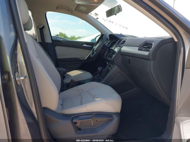 2019 VOLKSWAGEN TIGUAN 3VV1B7AX1KM085354 Photo 4