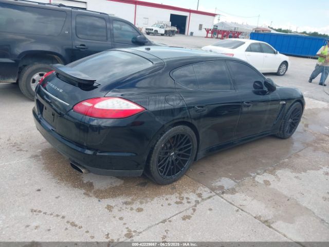2011 PORSCHE PANAMERA WP0AA2A71BL018792 Photo 3