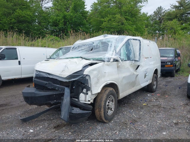 1GCWGAFP0K1370359 Chevrolet Express 2500 Work Van