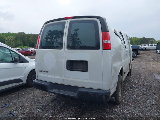 1GCWGAFP0K1370359 Chevrolet Express 2500 Work Van