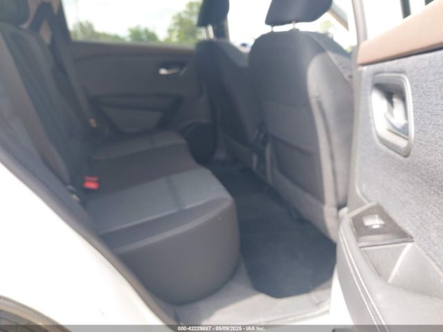 5N1BT3BA5PC790245 Nissan Rogue Sv Fwd
