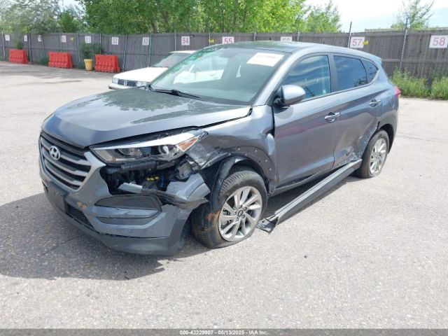 KM8J2CA40JU674267 Hyundai TUCSON SE