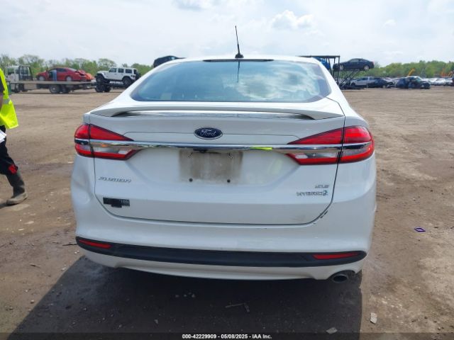 3FA6P0LU0HR217389 Ford Fusion Hybrid Se