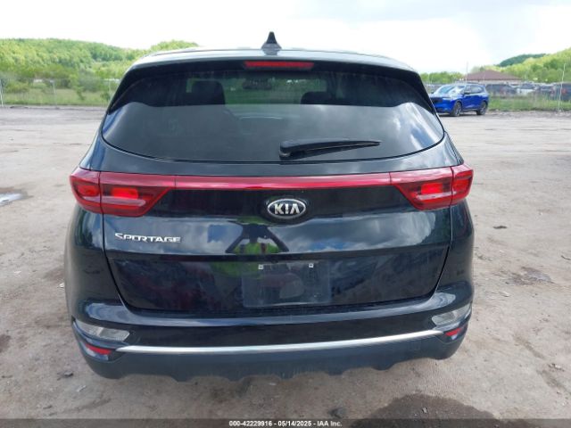 KNDPMCAC2M7938964 KIA Sportage Lx