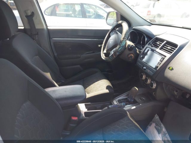 2020 MITSUBISHI OUTLANDER SPORT JA4AR3AUXLU013567 Photo 4