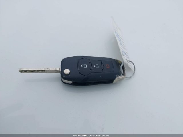 1FTEW1E58JKF56058 Ford F-150 Xl
