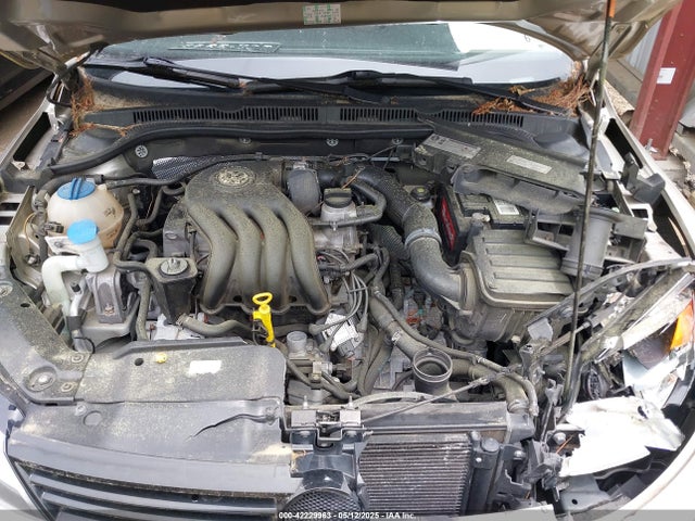 3VW2K7AJ0EM231386 Volkswagen Jetta 2.0l S