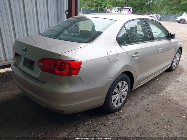 3VW2K7AJ0EM231386 Volkswagen Jetta 2.0l S