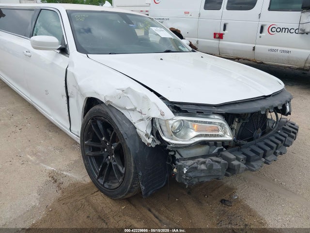 Chrysler 300 2016 2C3CCAAG5GH261138 Image 6