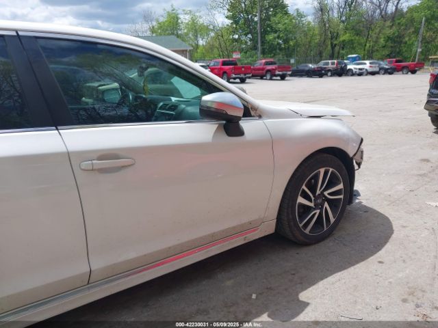 4S3BNAR69K3007876 Subaru Legacy 2.5i Sport