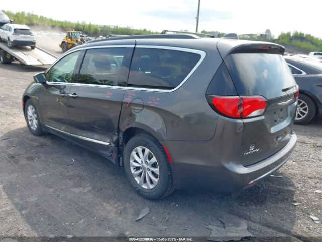 2C4RC1BG5HR705277 Chrysler Pacifica Touring-l