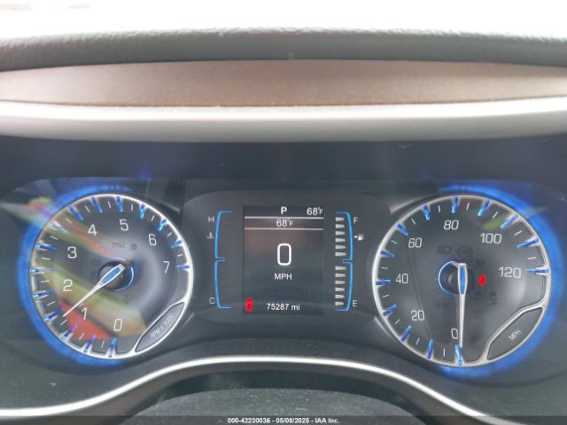 2C4RC1BG5HR705277 Chrysler Pacifica Touring-l