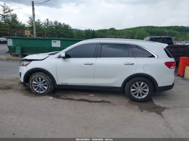 5XYPGDA58HG335914 KIA Sorento 3.3l Lx
