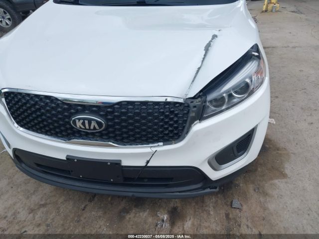 5XYPGDA58HG335914 KIA Sorento 3.3l Lx