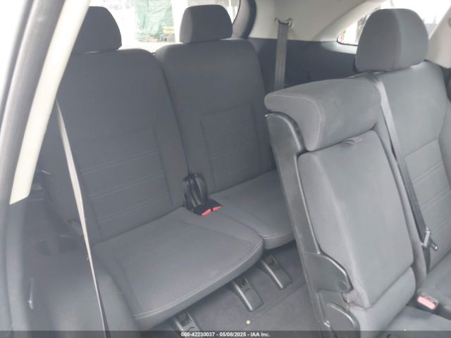 5XYPGDA58HG335914 KIA Sorento 3.3l Lx