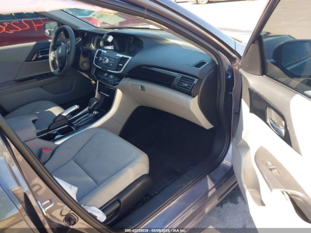 1HGCR2F38HA207596 Honda ACCORD LX