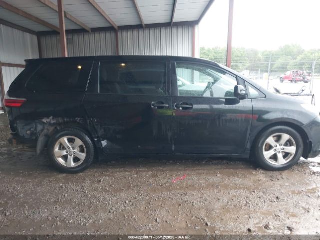 5TDZK3DC3GS715661 Toyota Sienna L 7 Passenger