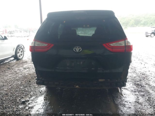 5TDZK3DC3GS715661 Toyota Sienna L 7 Passenger