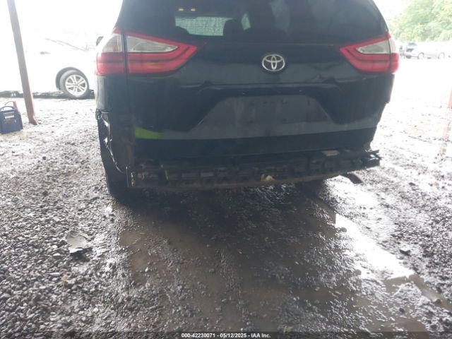 5TDZK3DC3GS715661 Toyota Sienna L 7 Passenger