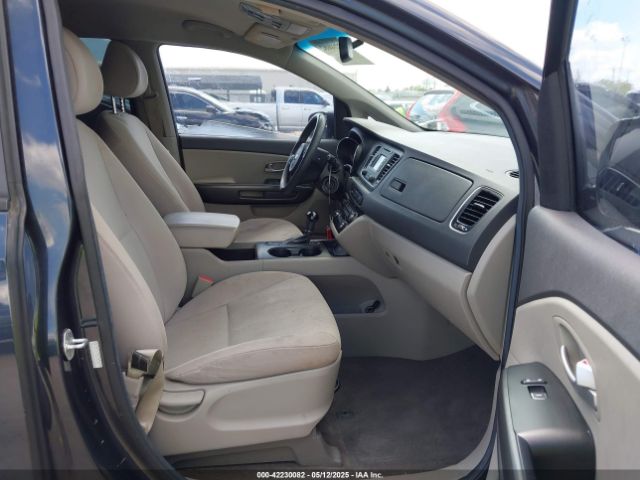 KNDMB5C18G6196757 KIA SEDONA LX